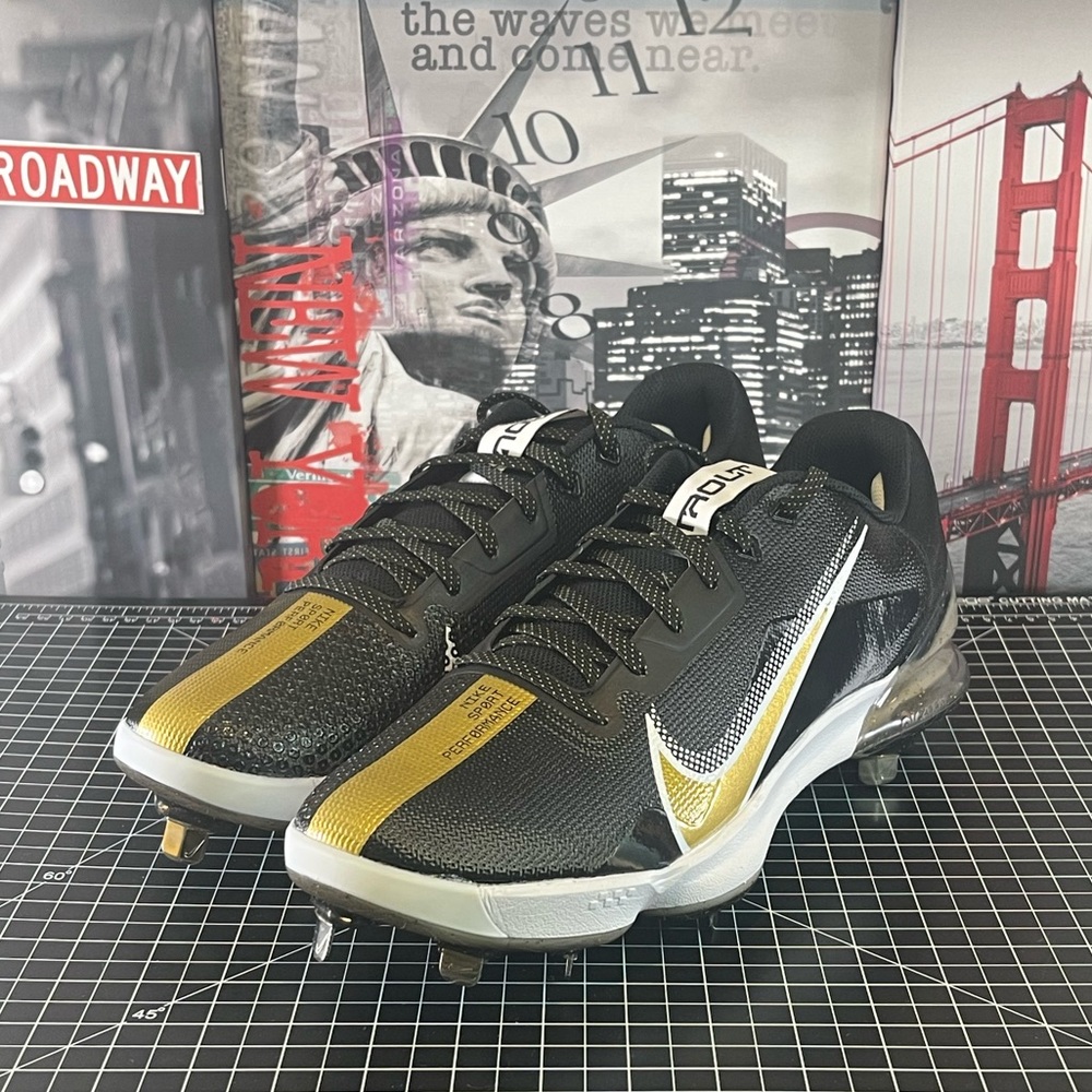 Nike Force Zoom Trout 7 Pro Black Gold White Baseball Cleats CQ7224-012 Men's 13